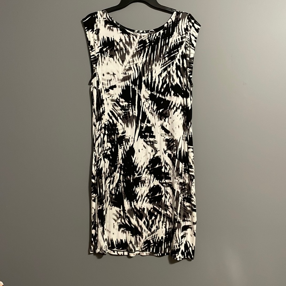 Apt 9 dress size large